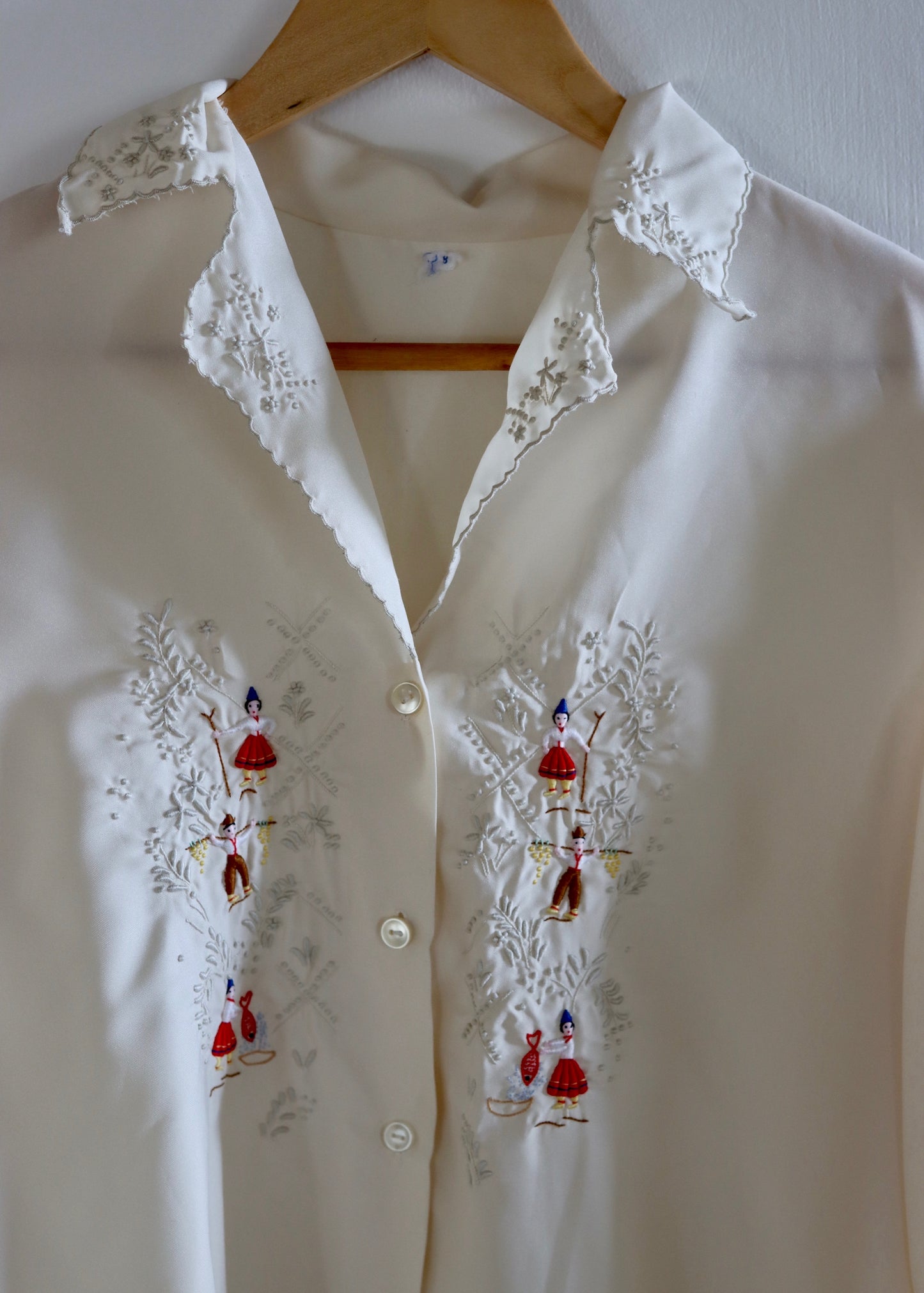 Hand Embroidered Tyrolean Folk Blouse