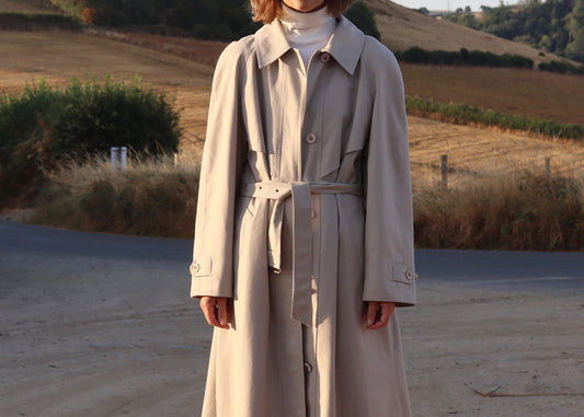 How to Style a Vintage Trench Coat: Timeless Looks for Every Season