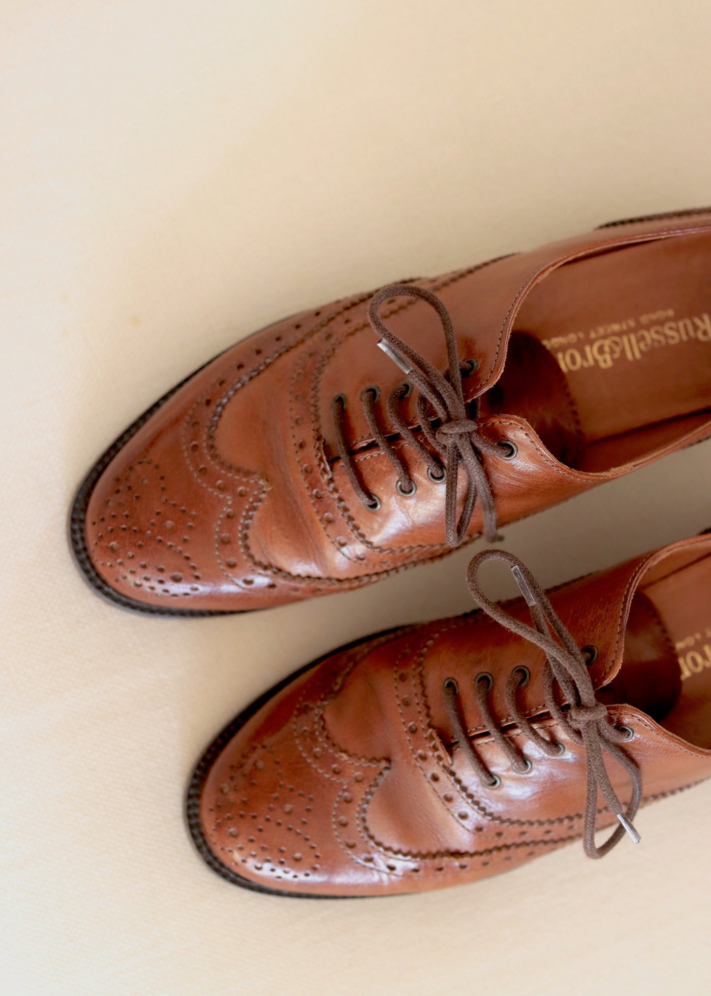 Russel & Bromley Leather Brown Laced Shoes Brogues