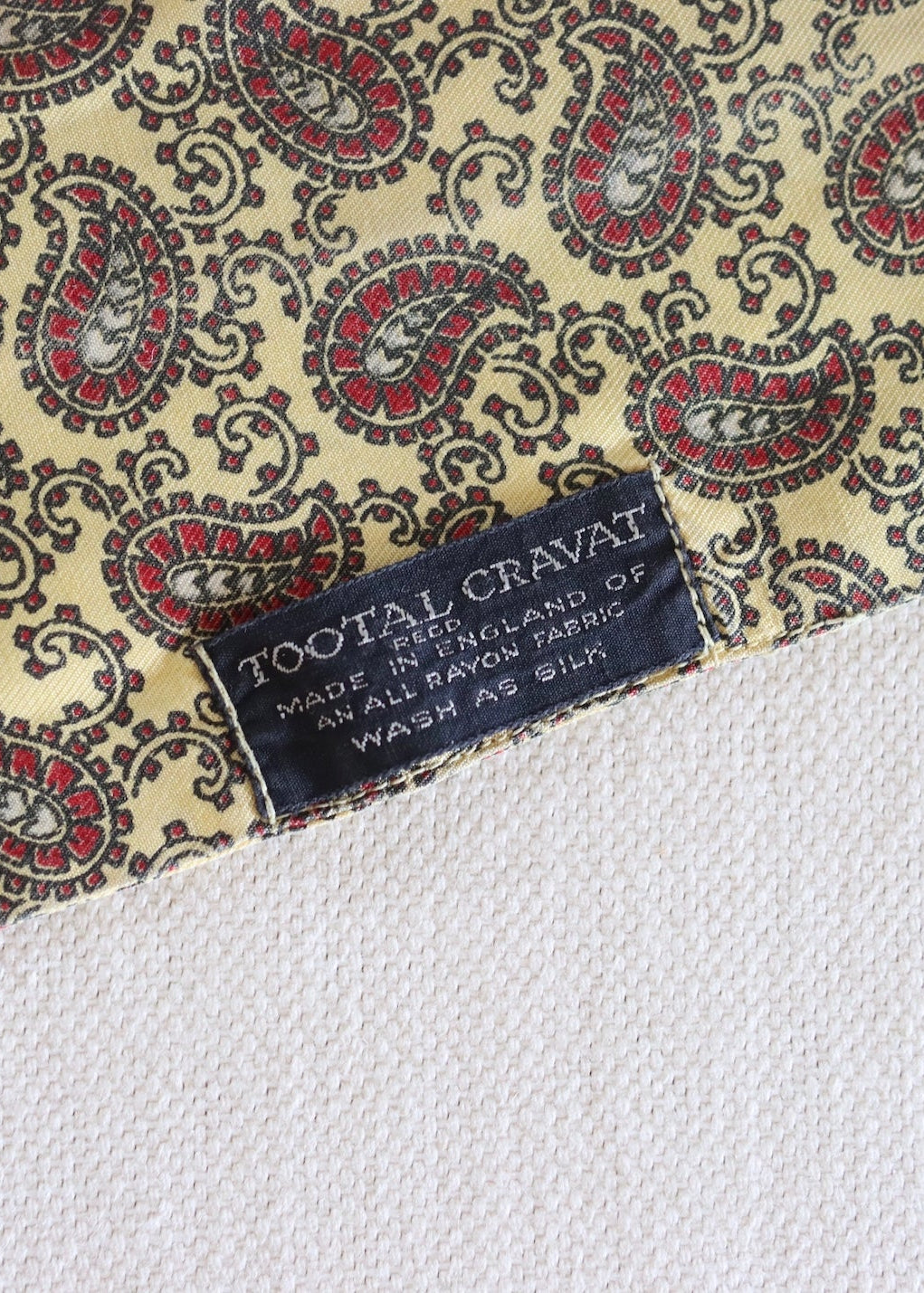 TOOTAL | Paisley Rayon Cravat