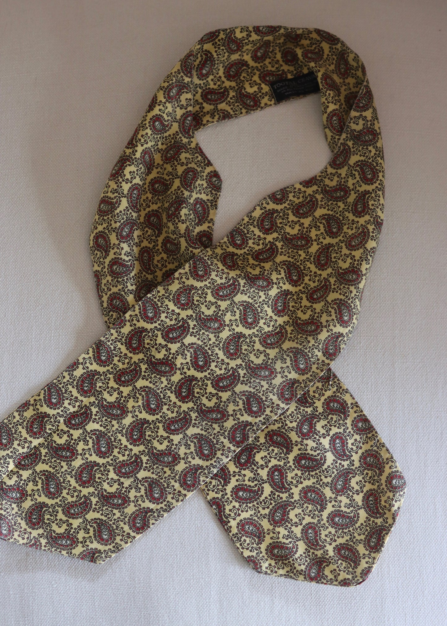 TOOTAL | Paisley Rayon Cravat