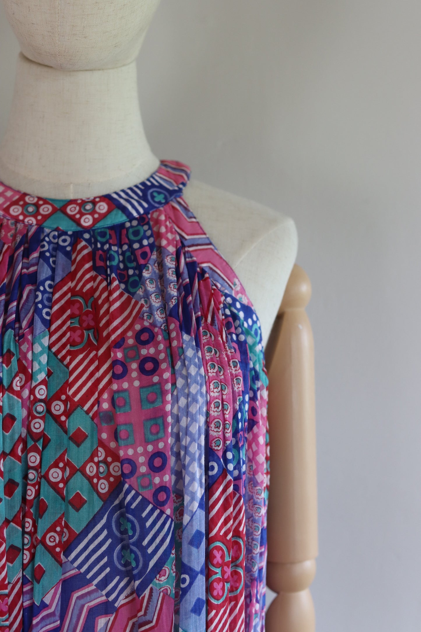 Sultana for Adini 1970s Halterneck Geometric Print Dress
