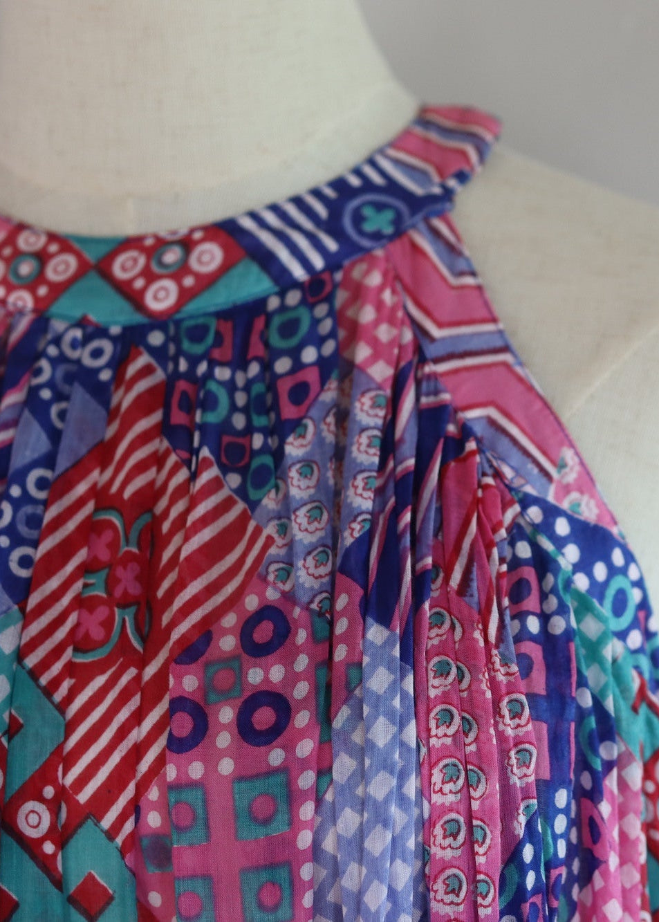 Sultana for Adini 1970s Halterneck Geometric Print Dress