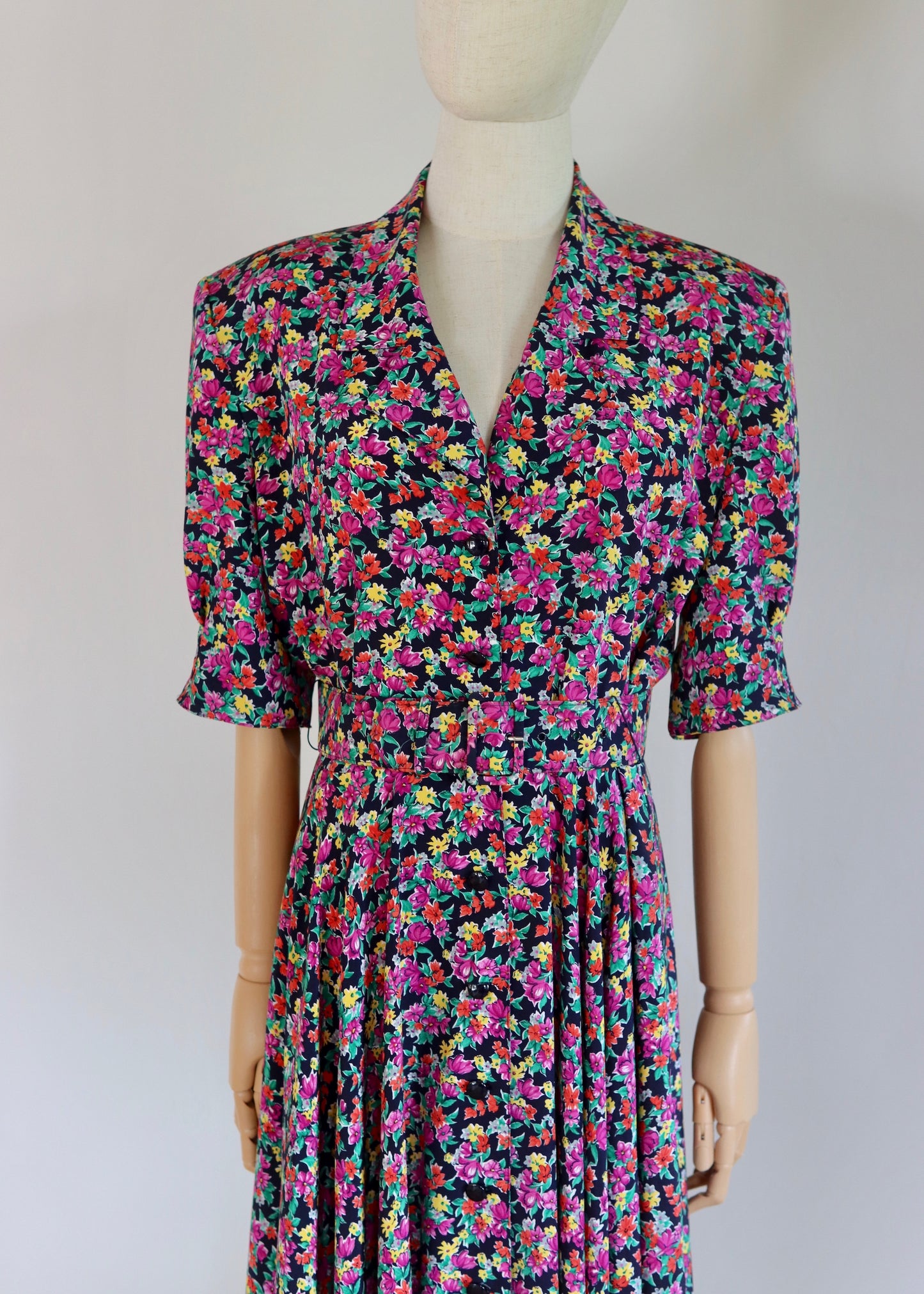 WINDSMOOR | 1940's Style Floral Shirt Dress