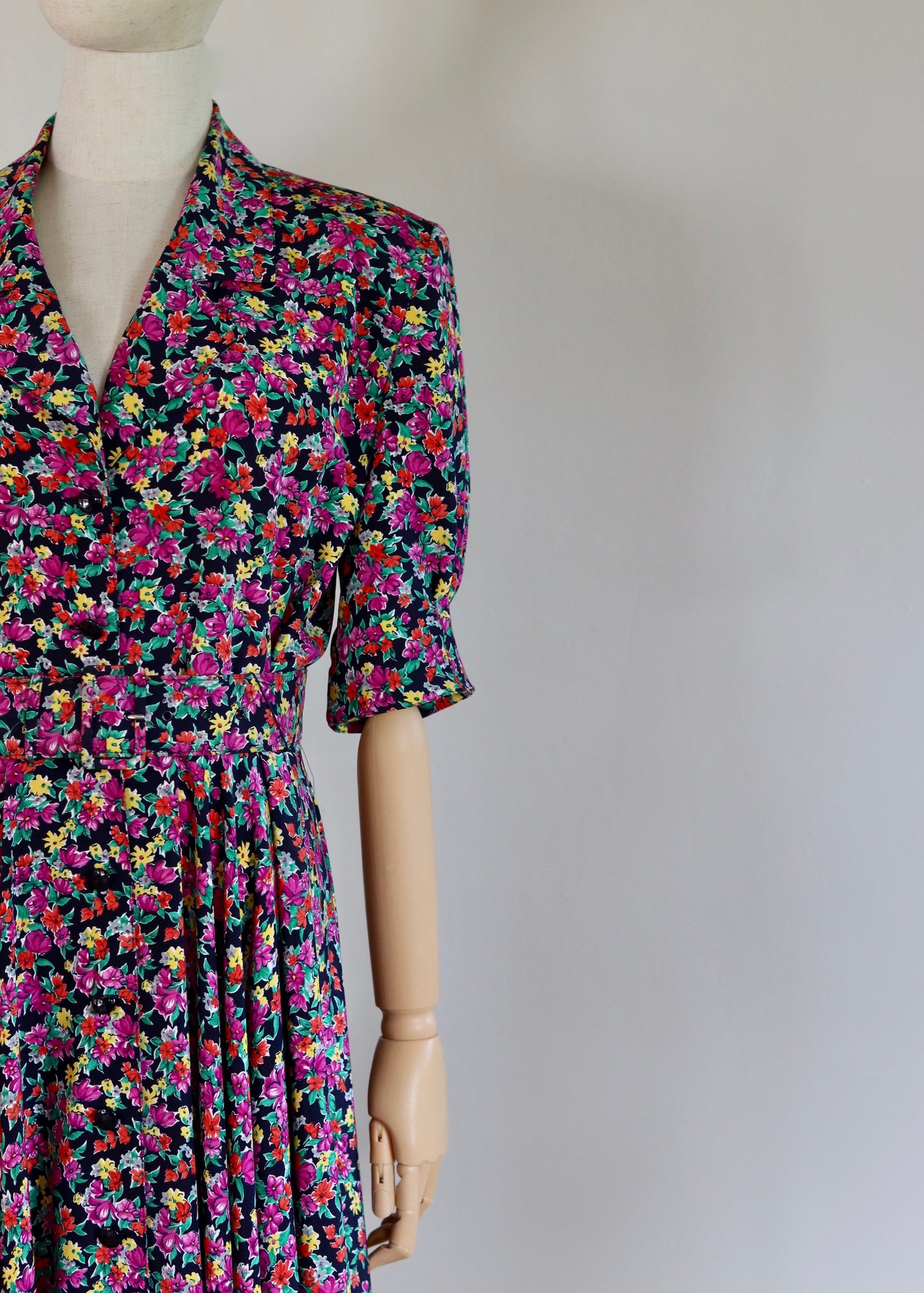 WINDSMOOR | 1940's Style Floral Shirt Dress
