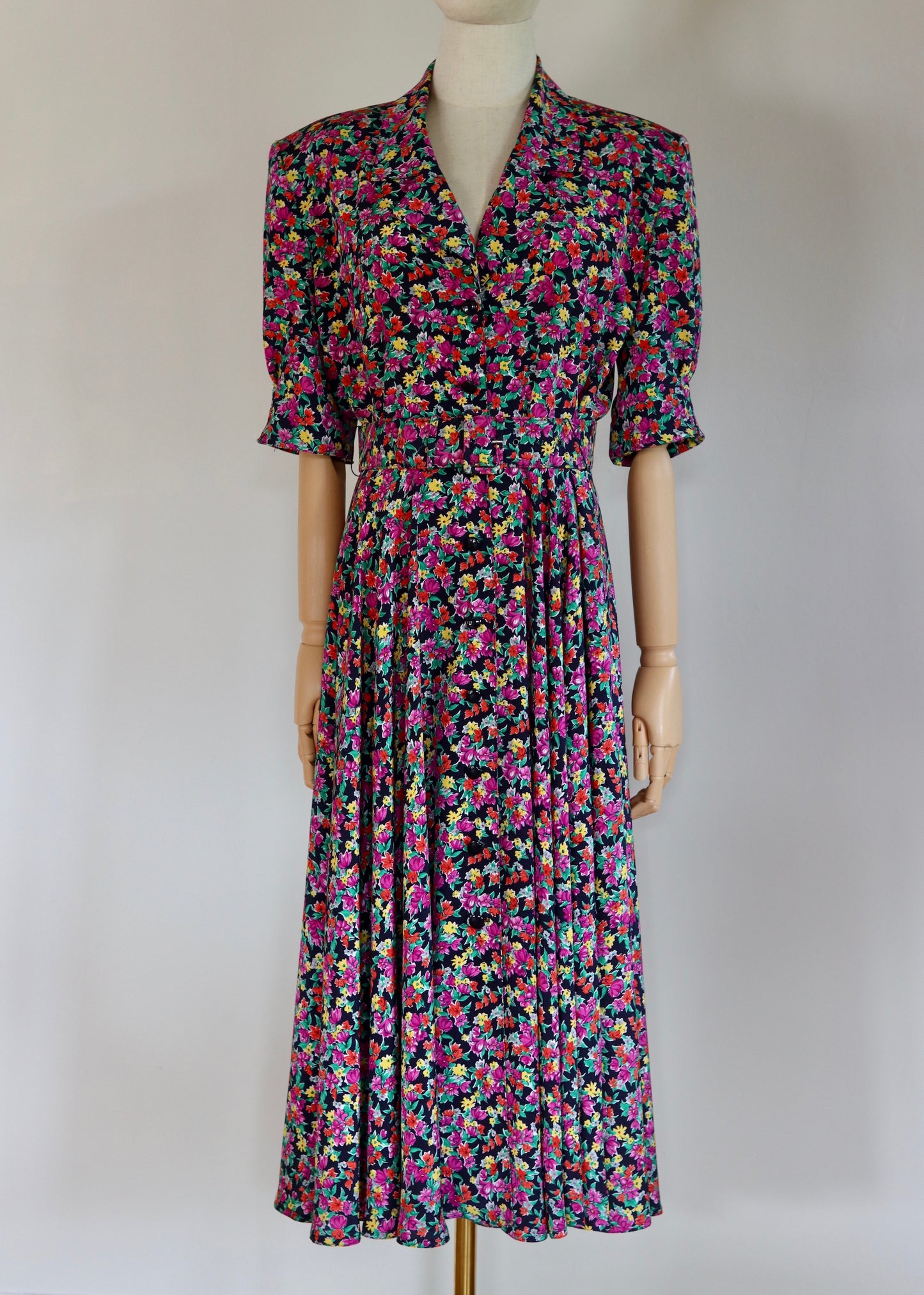 WINDSMOOR | 1940's Style Floral Shirt Dress