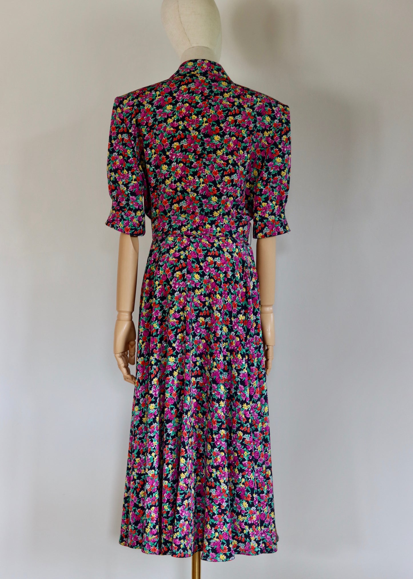 WINDSMOOR | 1940's Style Floral Shirt Dress