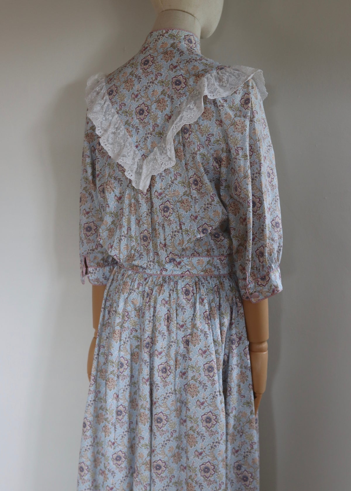 Anna Belinda Oxford 1980s Frill Prairie Dress