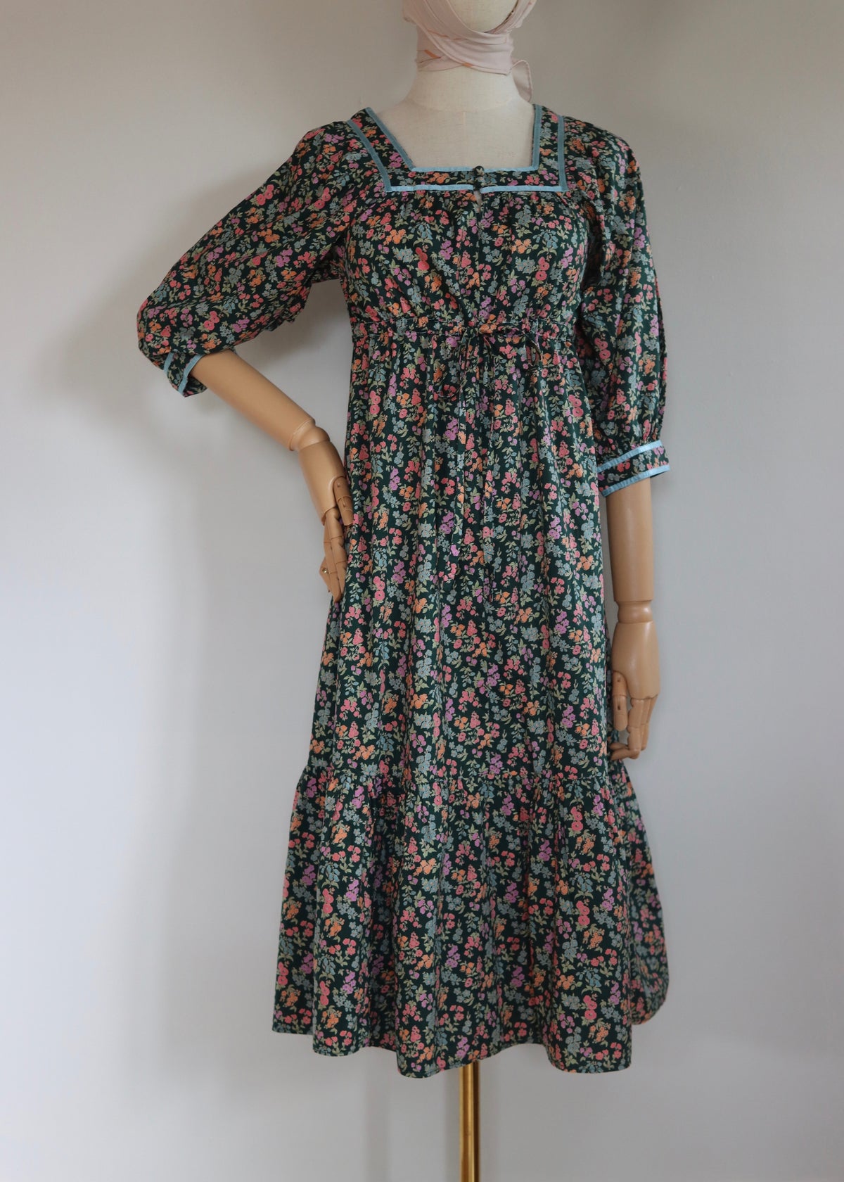 Fine Feathers Cotton Floral Prairie 1970s Dress
