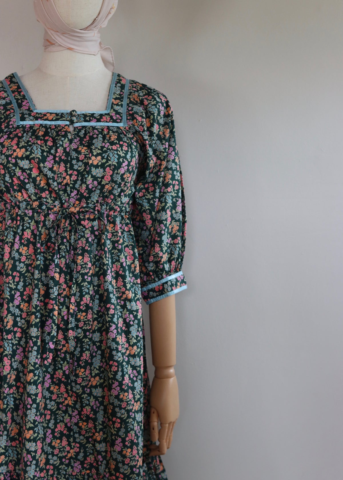 Fine Feathers Cotton Floral Prairie 1970s Dress