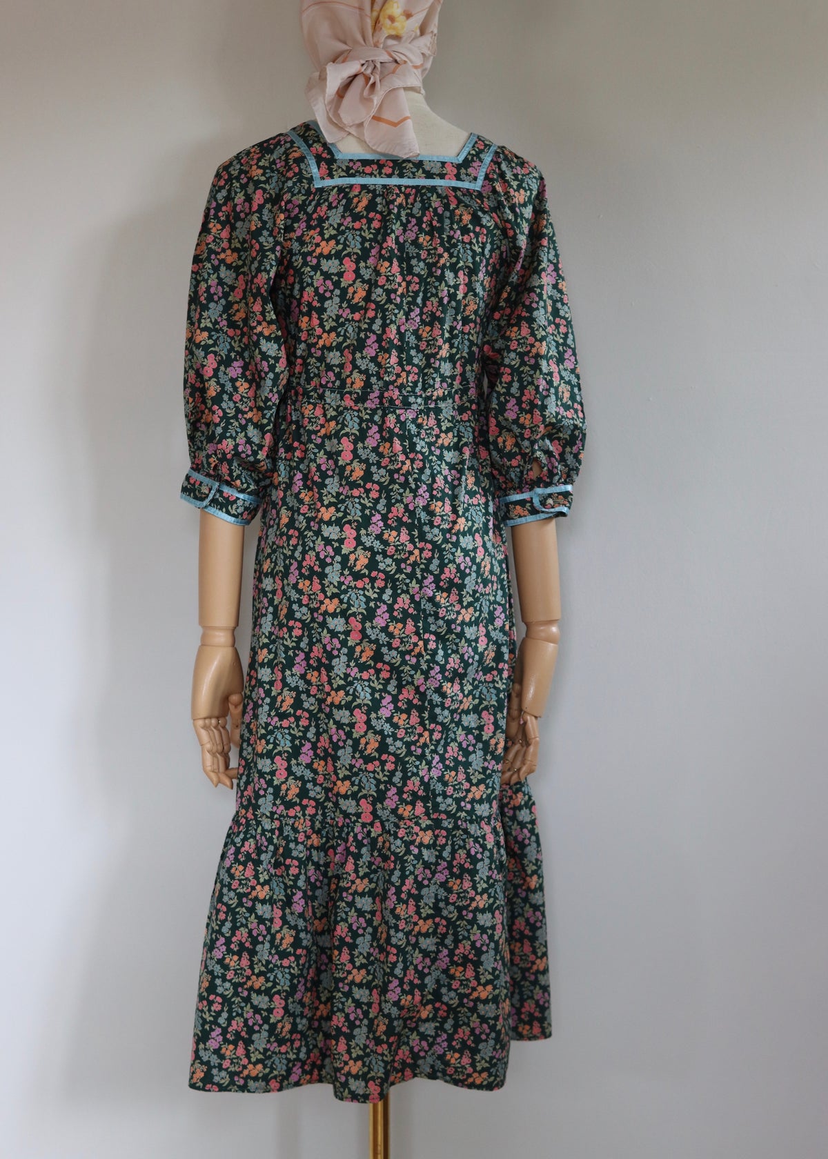Fine Feathers Cotton Floral Prairie 1970s Dress