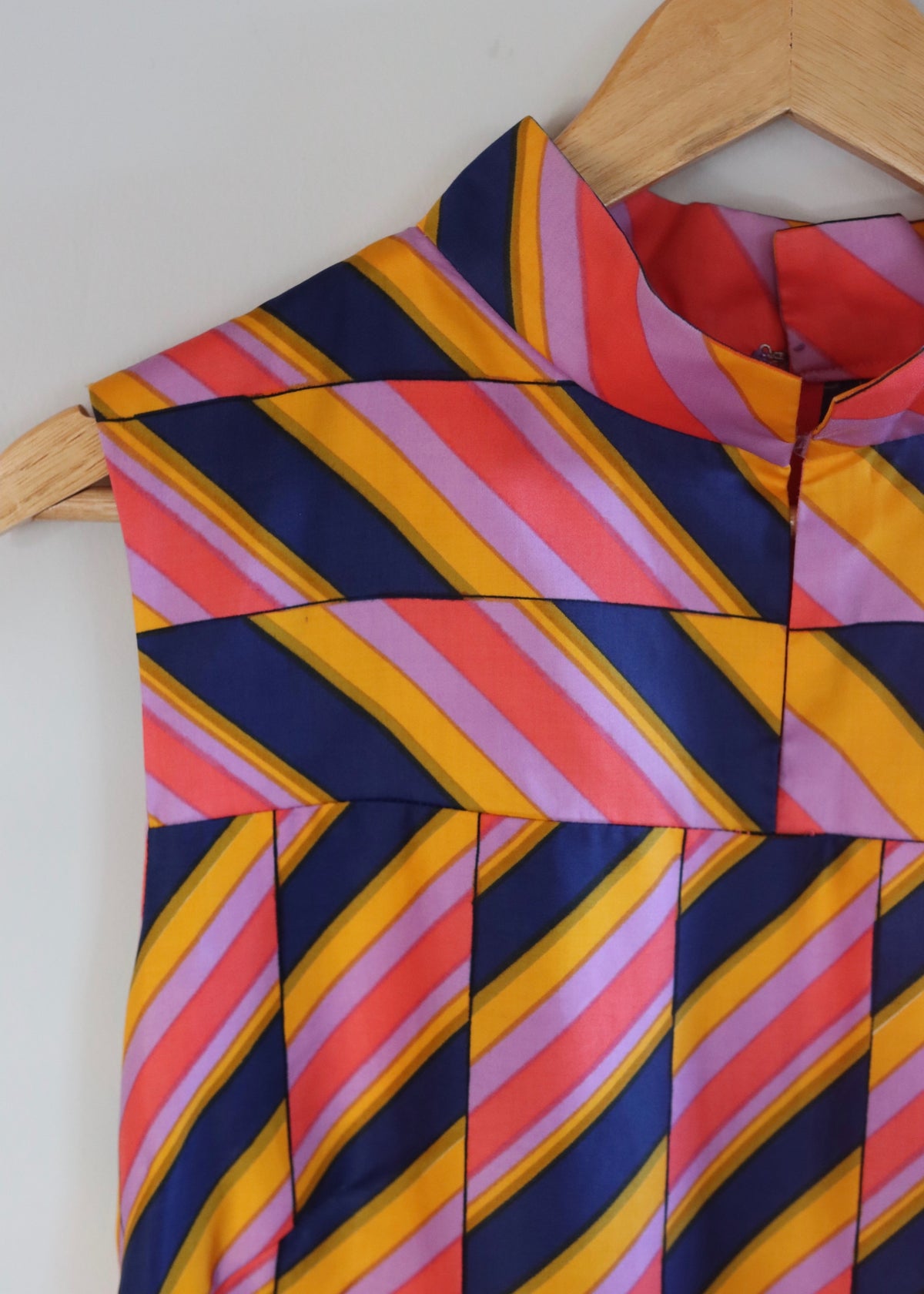 1970s Geometric Print Maxi Dress