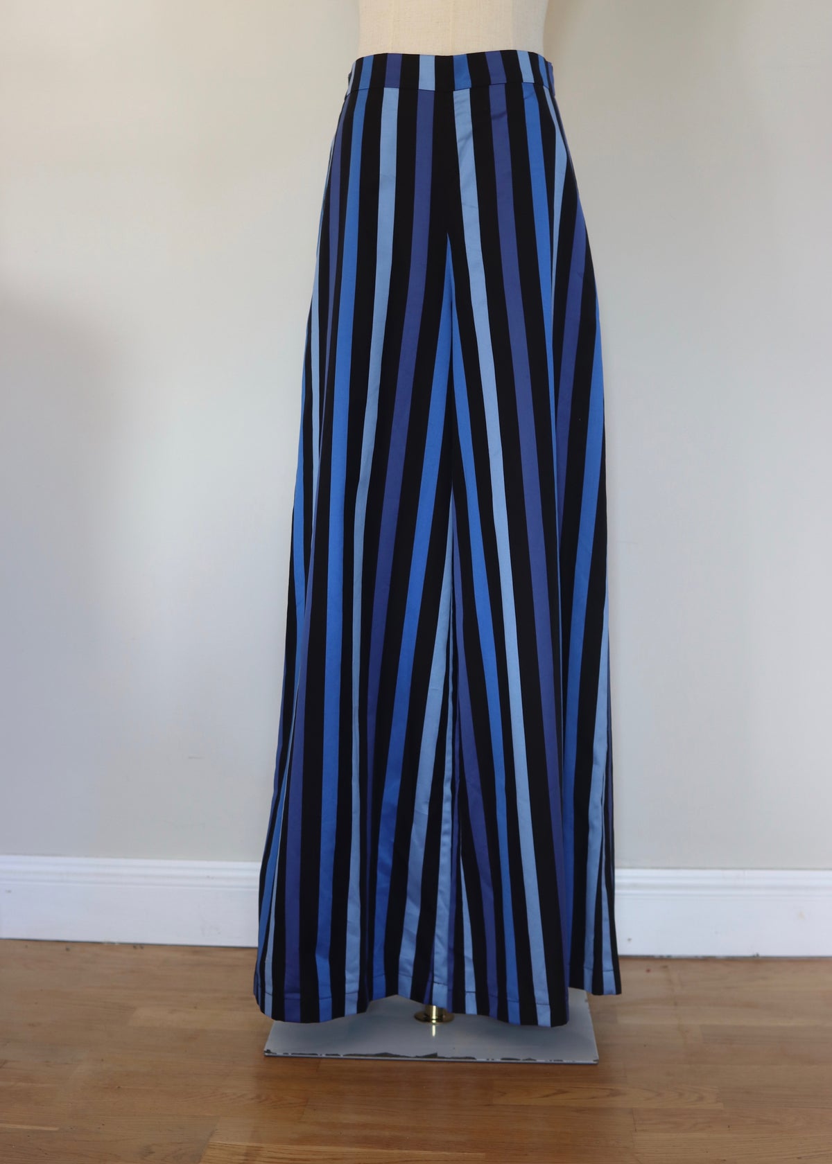OSMAN LONDON | Blue Stripe Wide Trouser and Top Set