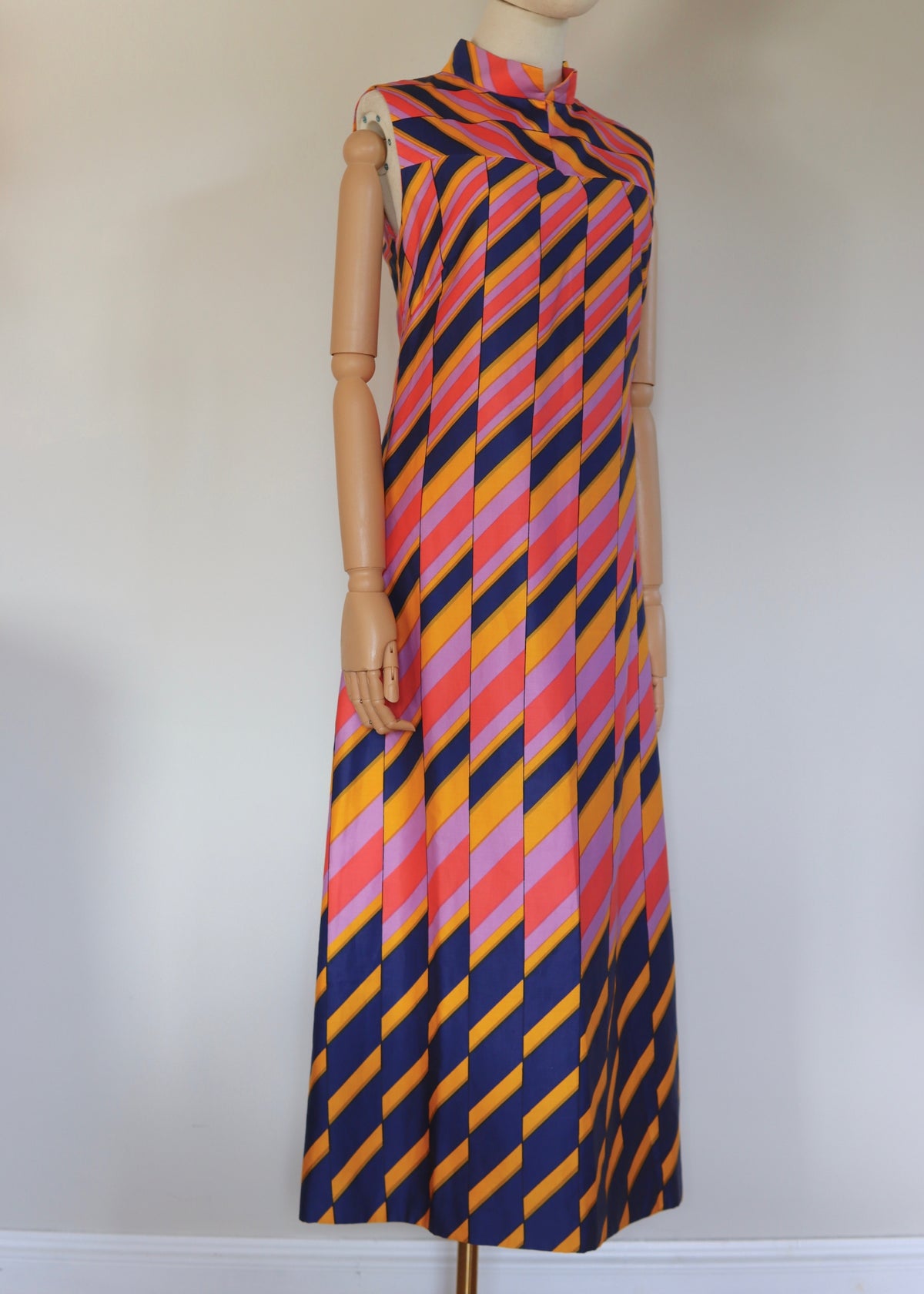 1970s Geometric Print Maxi Dress