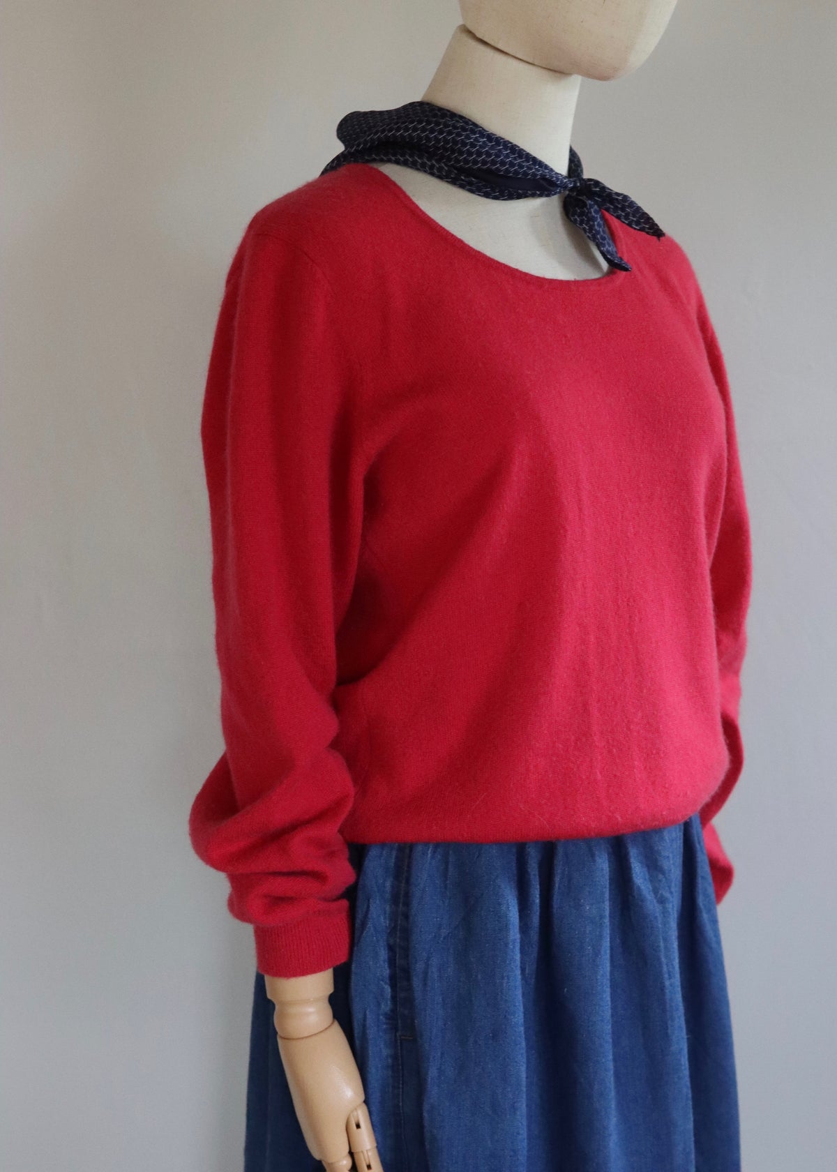 Red Cashmere Blend Round Neck Jumper