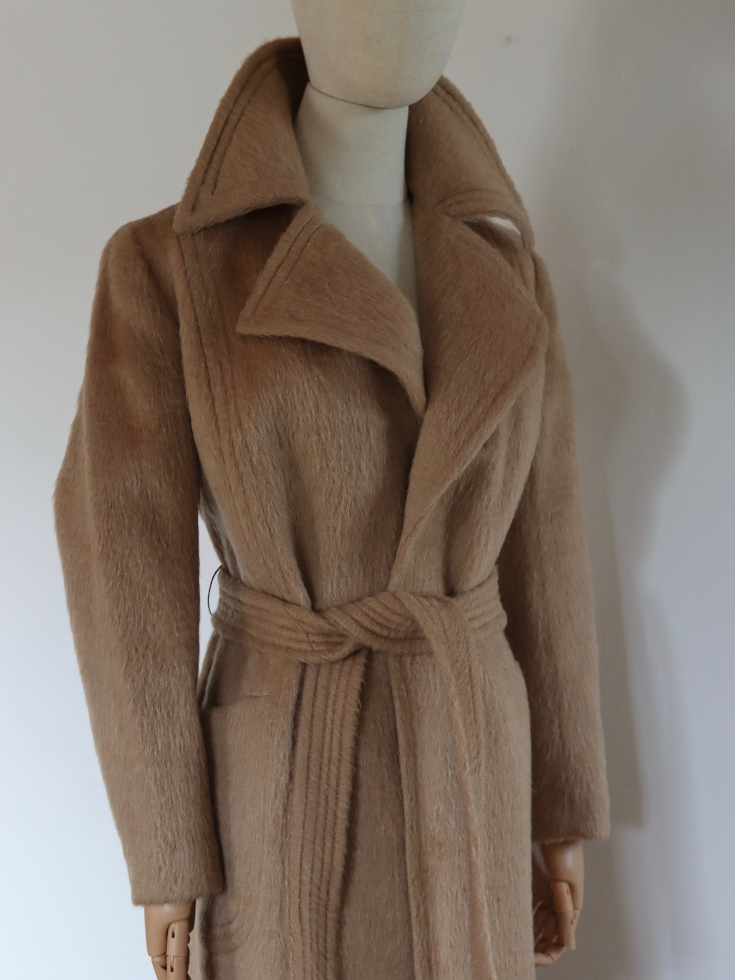 Louis Féraud Camel Coat | 1960s