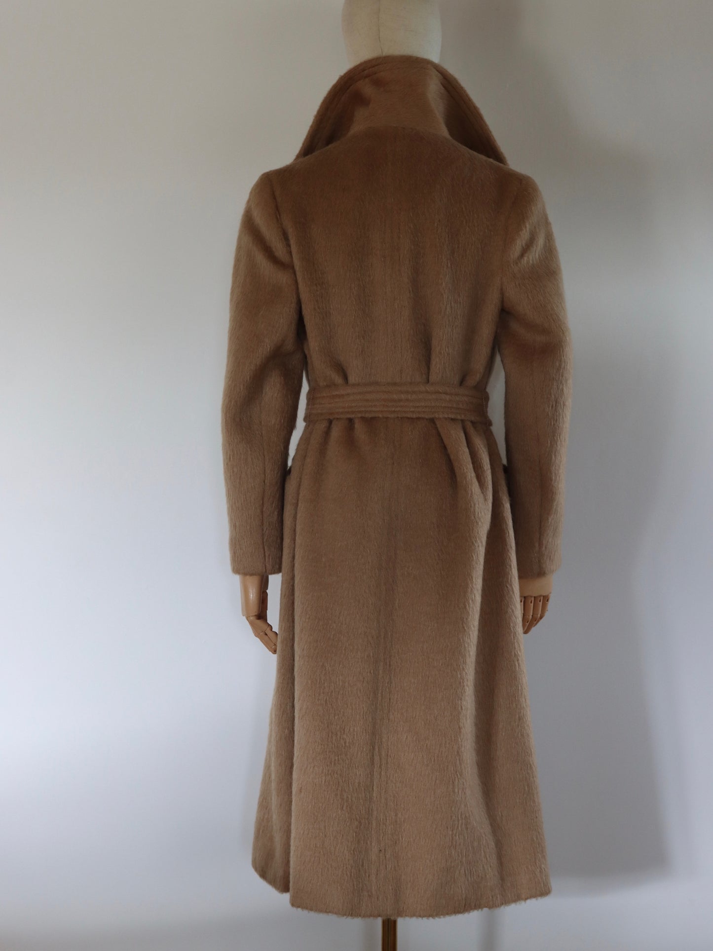 Louis Féraud Camel Coat | 1960s