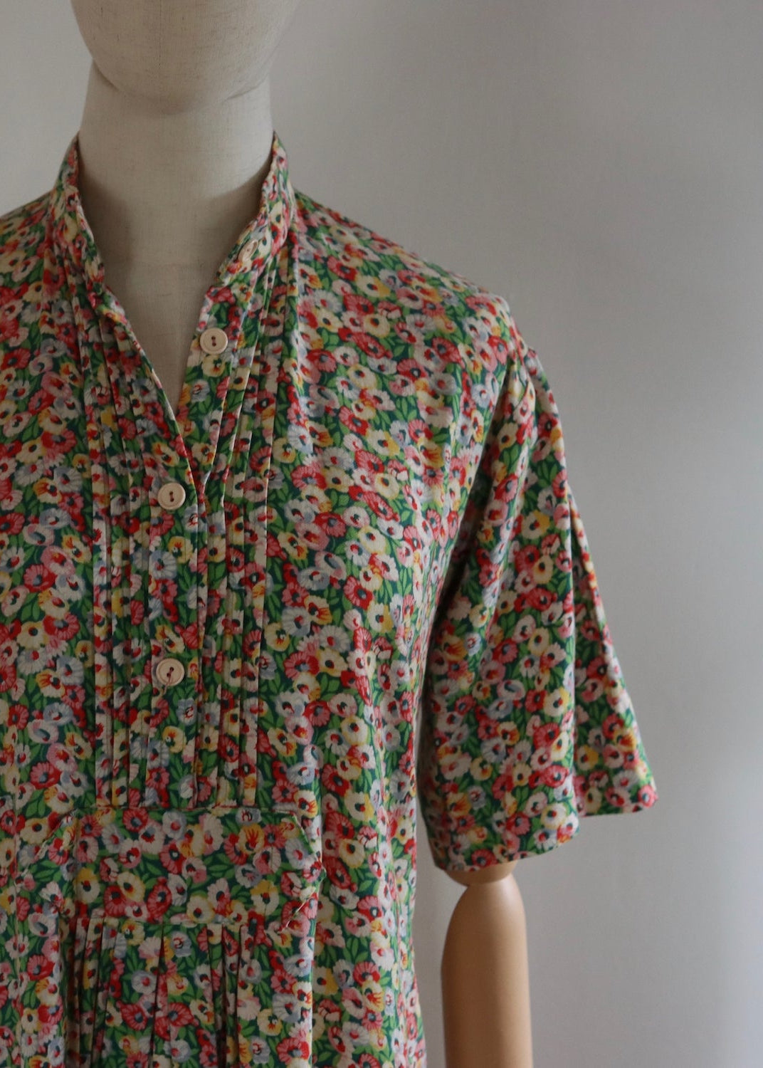 Hildebrand Liberty Floral Dress | 1970s