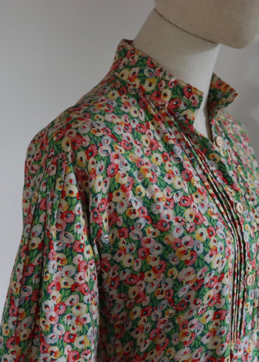Hildebrand Liberty Floral Dress | 1970s