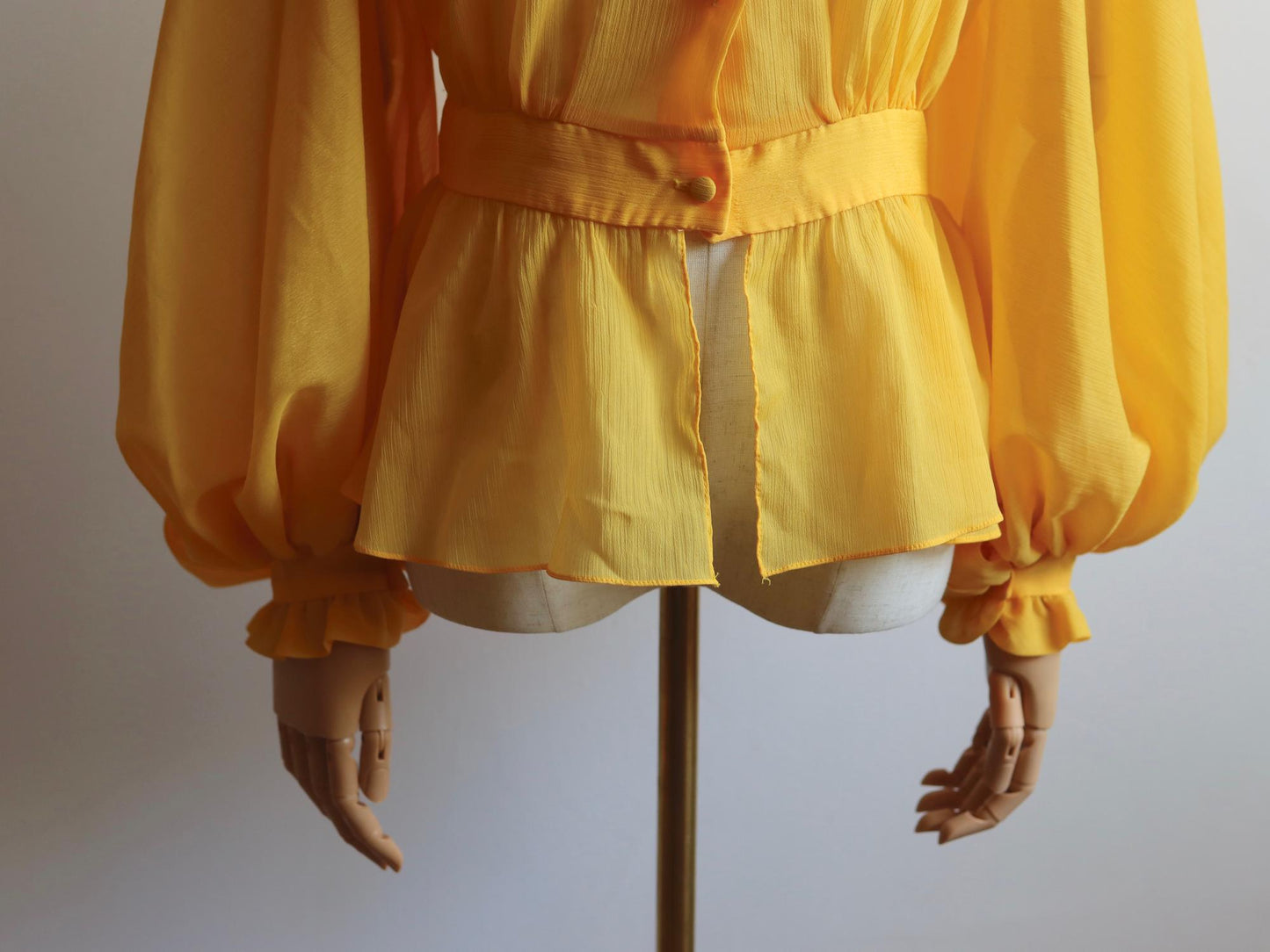 Balloon Sleeve Peplum Blouse | 1970s